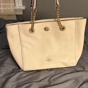 Genuine Coach : Cream Leather Tote Bag